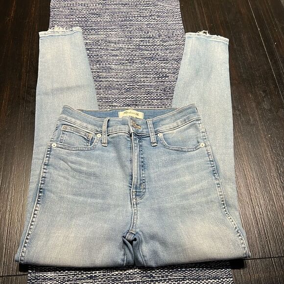 Madewell Denim - Madewell 10" High Rise Skinny Jeans‎ Excellent Condition 26